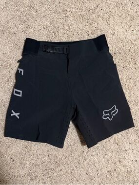 Fox Black Mountain Bike Shorts 
Youth size 22” small 6/7